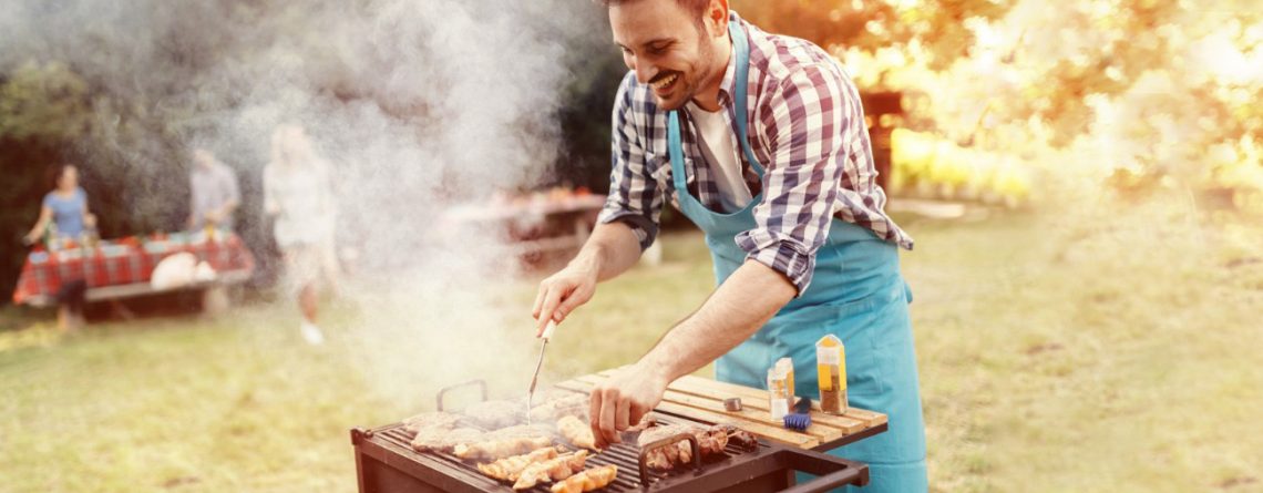 friends-camping-and-having-a-barbecue-picture-id578305708_extended