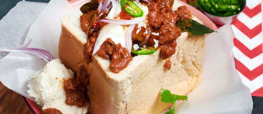Beef bunny chow As Shop