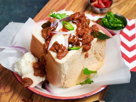 Beef bunny chow As Shop